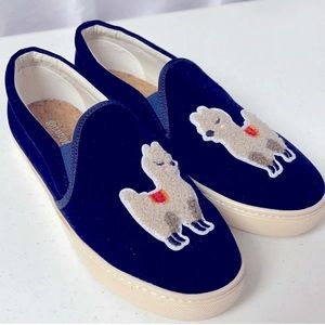Soludos Velvet Lama Casual Navy Sneakers.